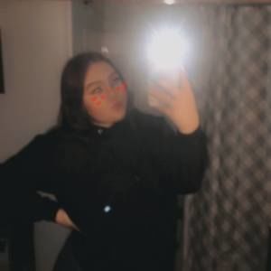 Meet your Posher, Tiffany